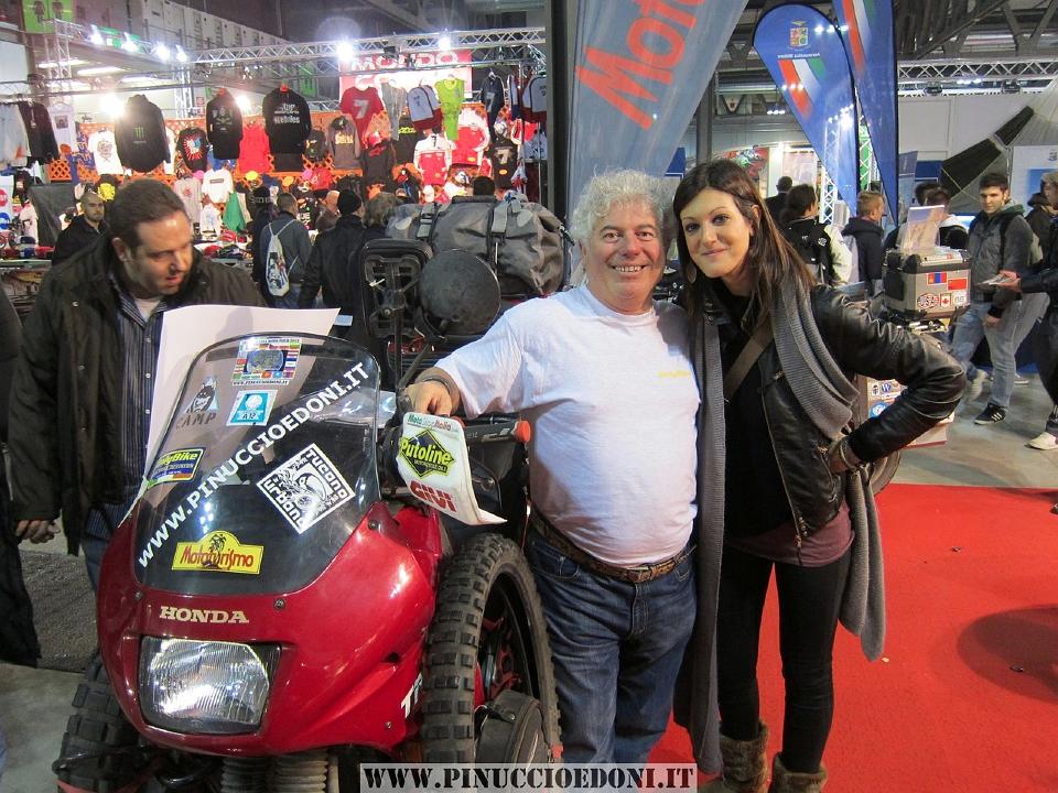  - Eicma 2012 Pinuccio e Doni Stand Mototurismo - 168 con Laura Mazzetti